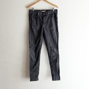 Black Levis 720 High Rise Super Skinny Size 30
